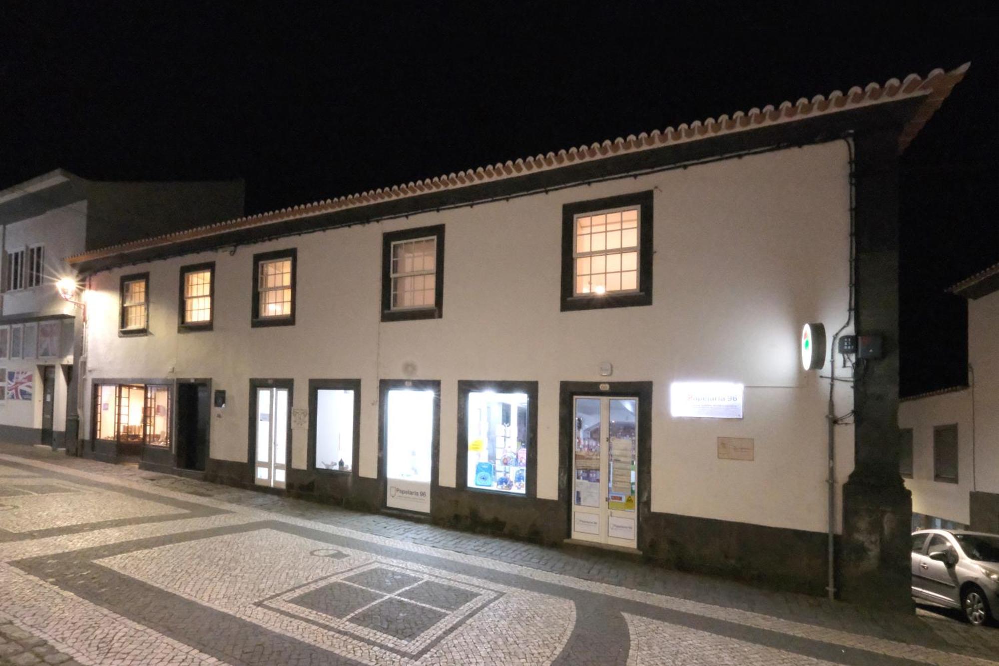 Apartamentos Azera - Ligia Azera プライア・ダ・ヴィクトーリア エクステリア 写真